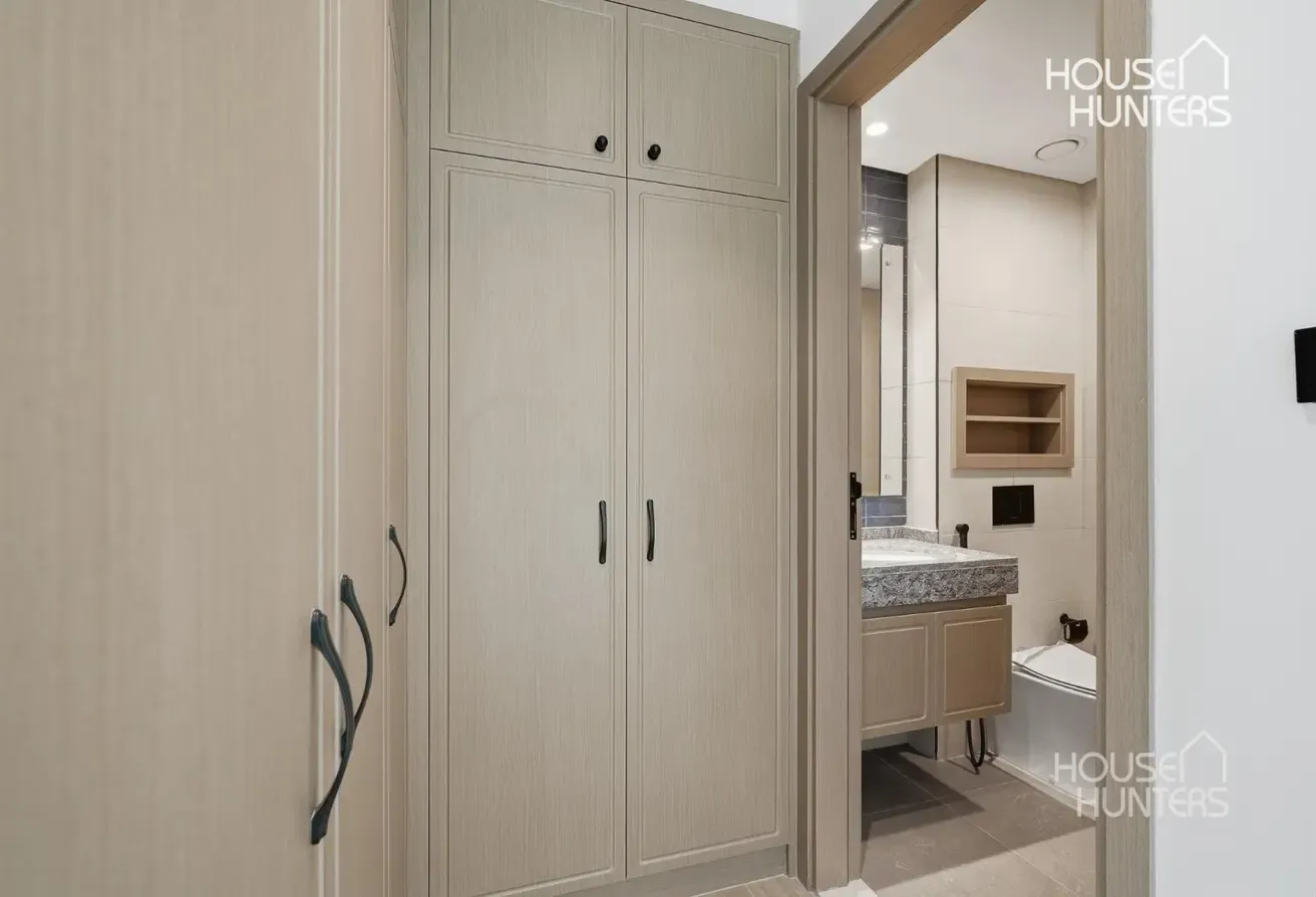 Landscaped | Near Park | Community Expert