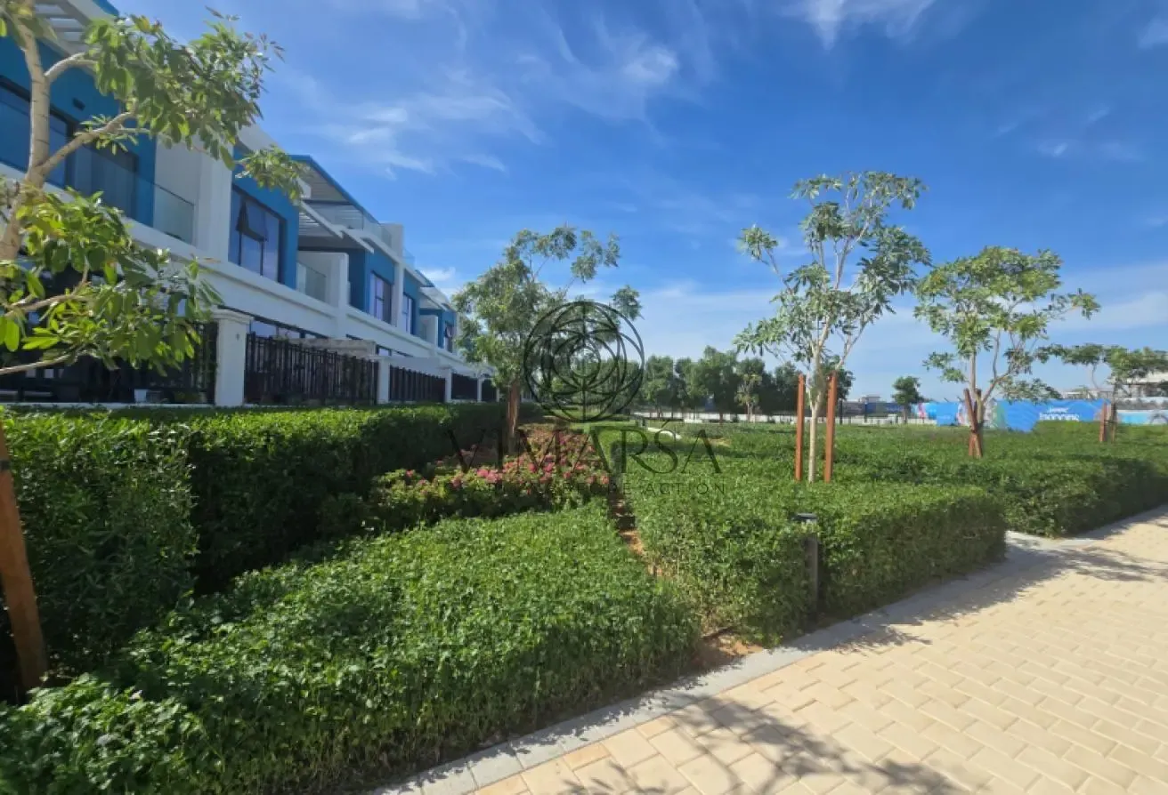 Urgent Sale | Back to Back | No Broker