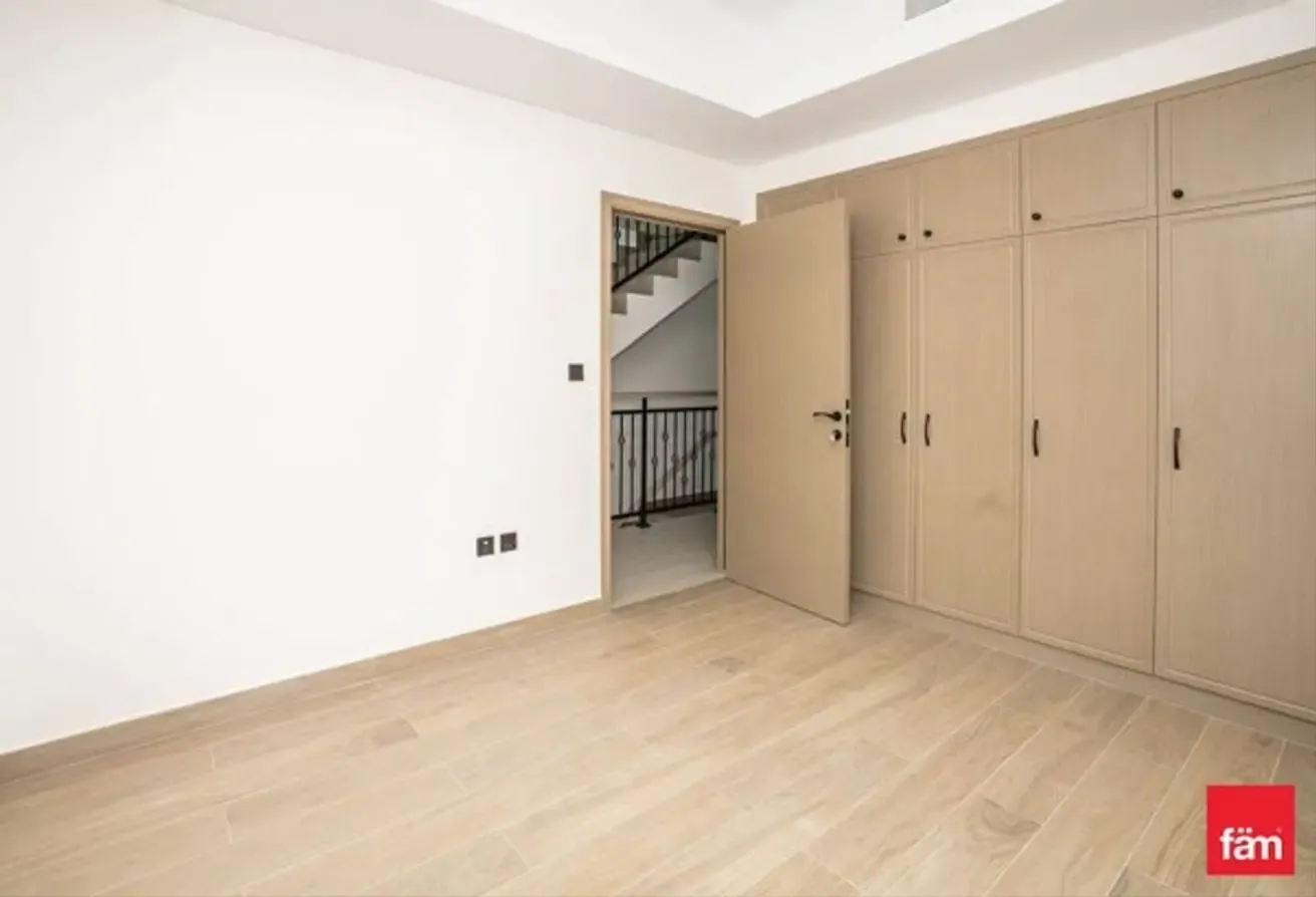 Vacant | Handed Over | Best Location