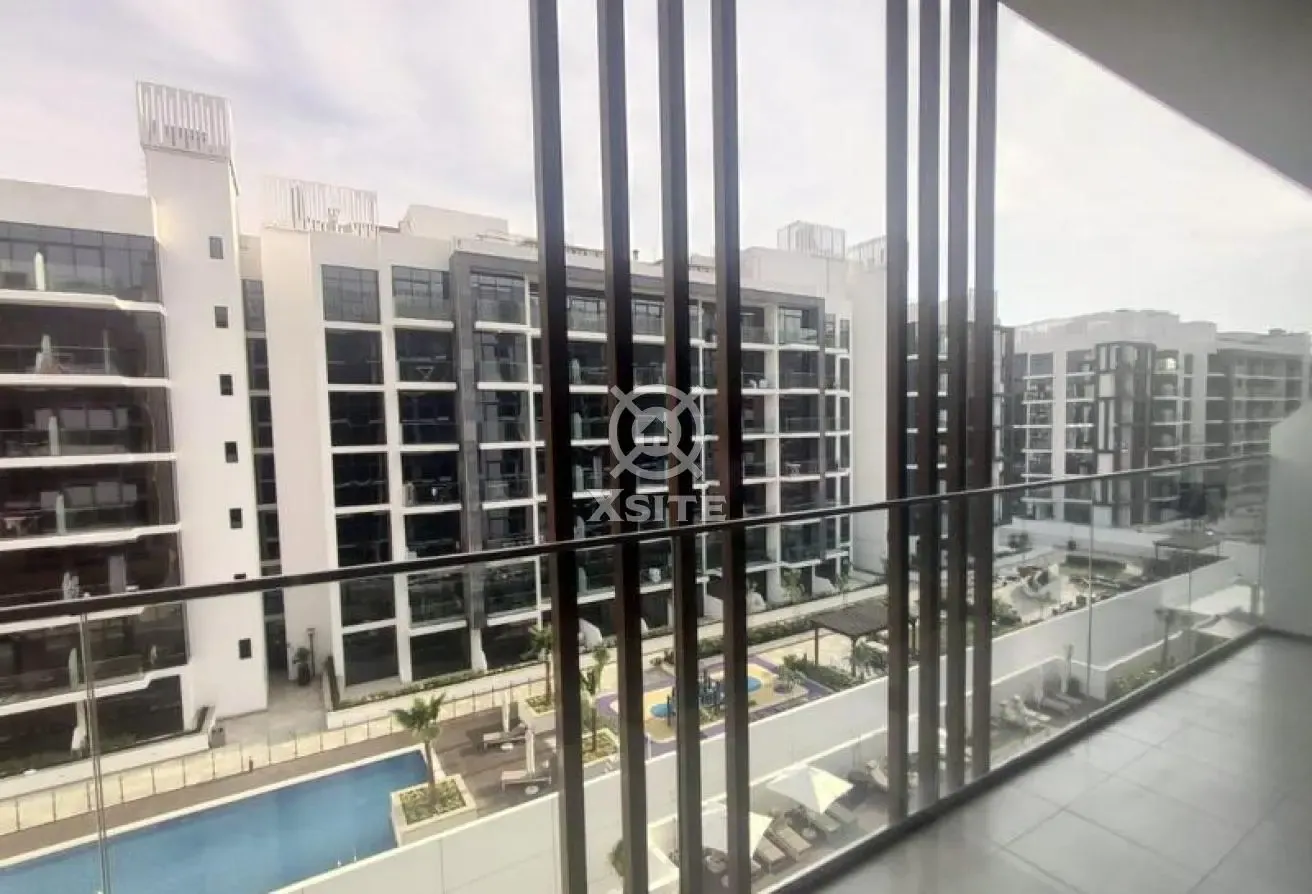 Homely 1 BR | On High Floor | Unfurnished