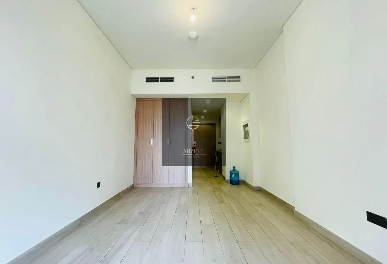 LUXURY LIVING | PRIME LOCATION | READY TO MOVE