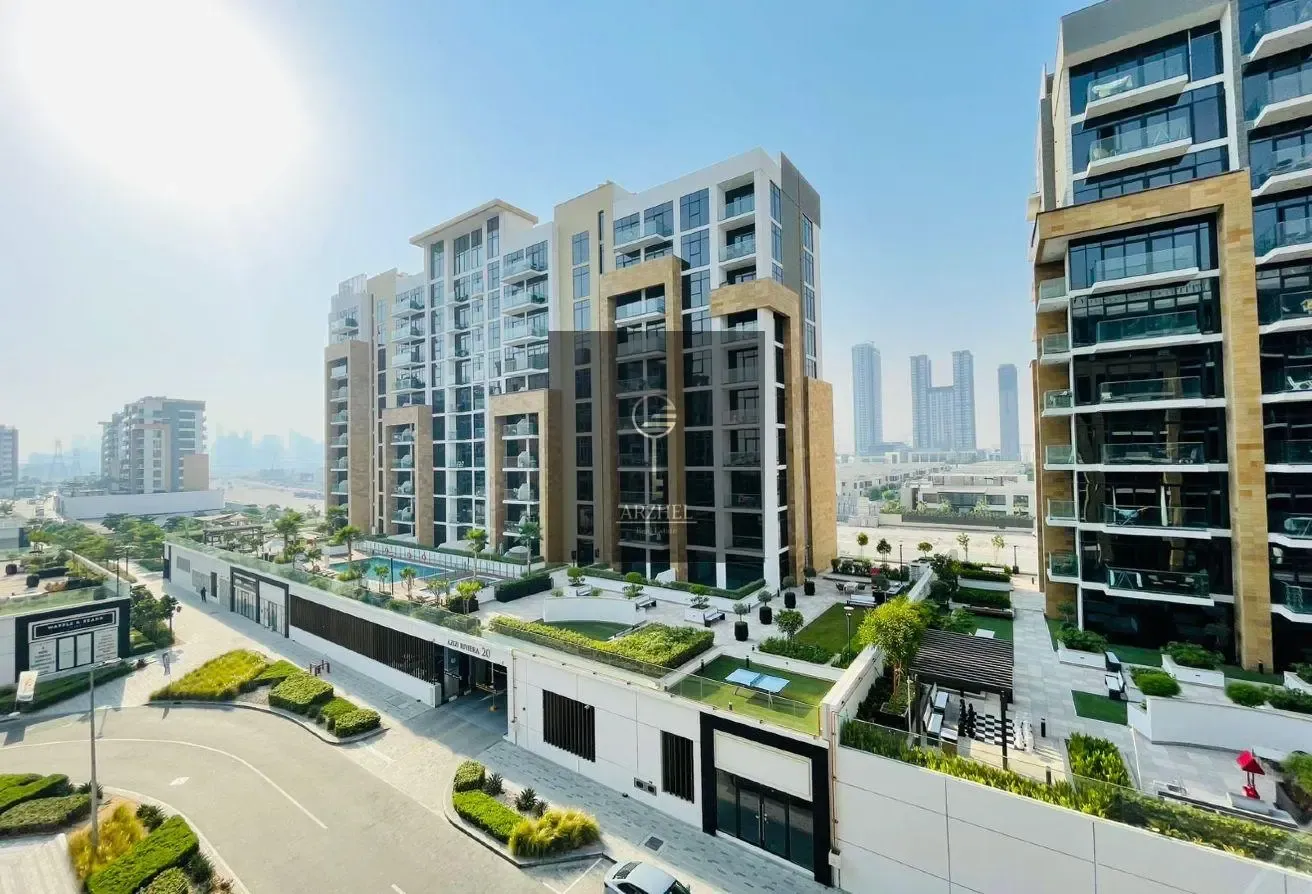 LUXURY LIVING | PRIME LOCATION | READY TO MOVE