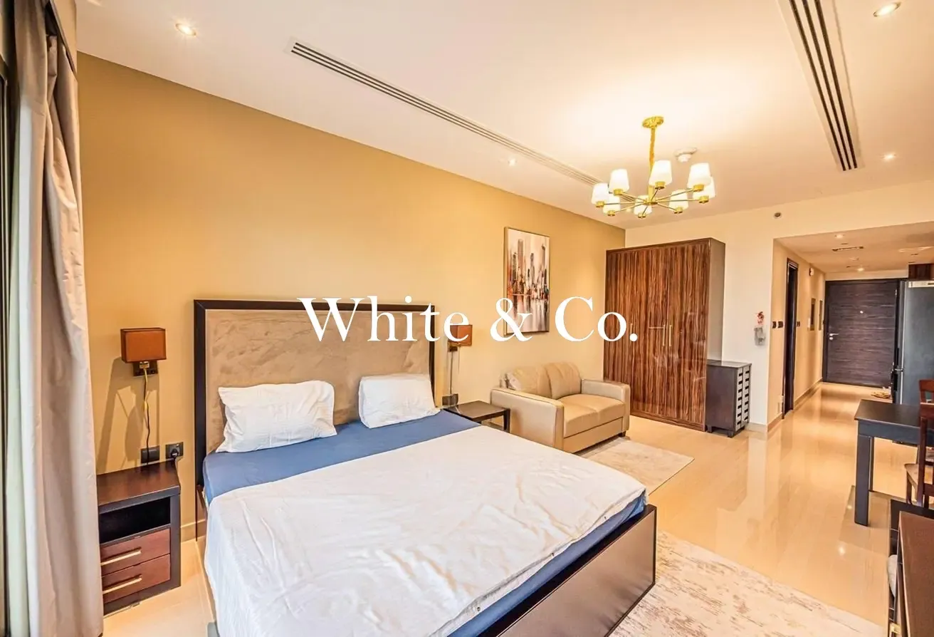 FULLY FURNISHED | CANAL VIEW | VACANT SOON