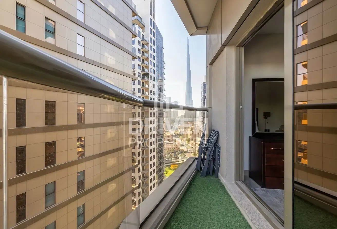 Burj Khalifa View | Vacant | Rare Layout