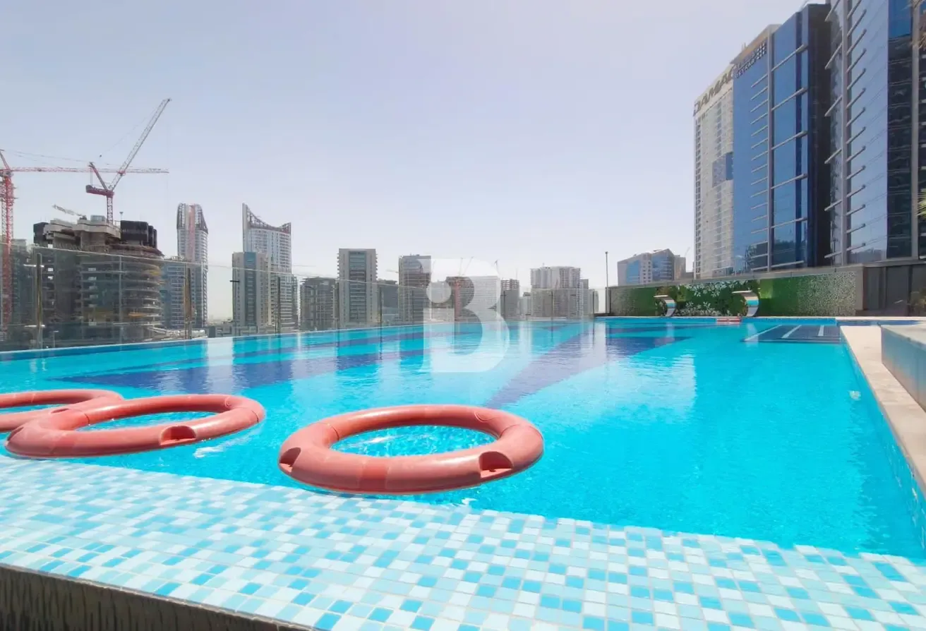 Great Investment  | Downtown Living  | Canal Views