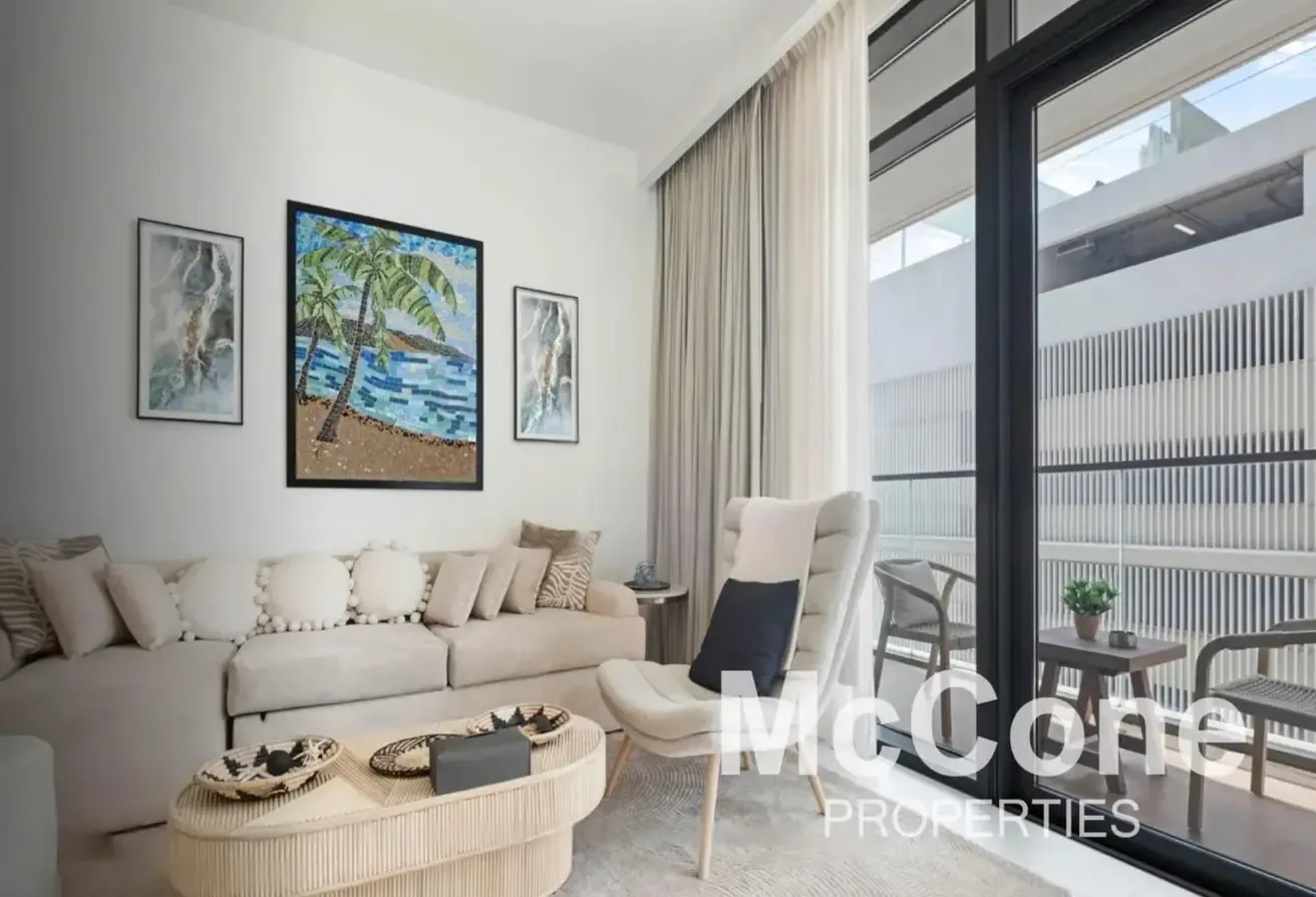 Fully Furnished | Sea View | Huge Layout
