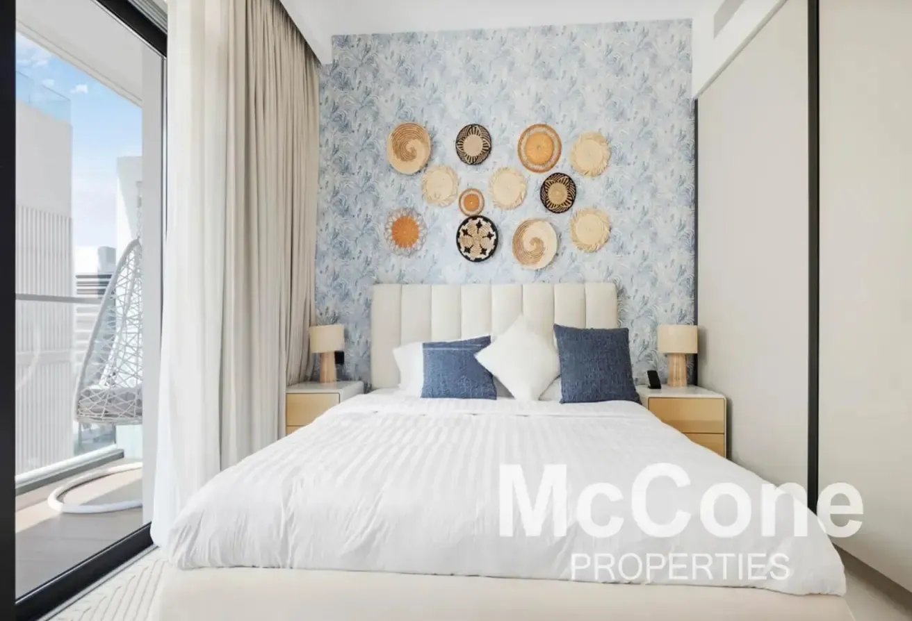 Fully Furnished | Sea View | Huge Layout