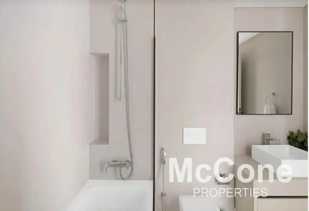 Fully Furnished | Sea View | Huge Layout