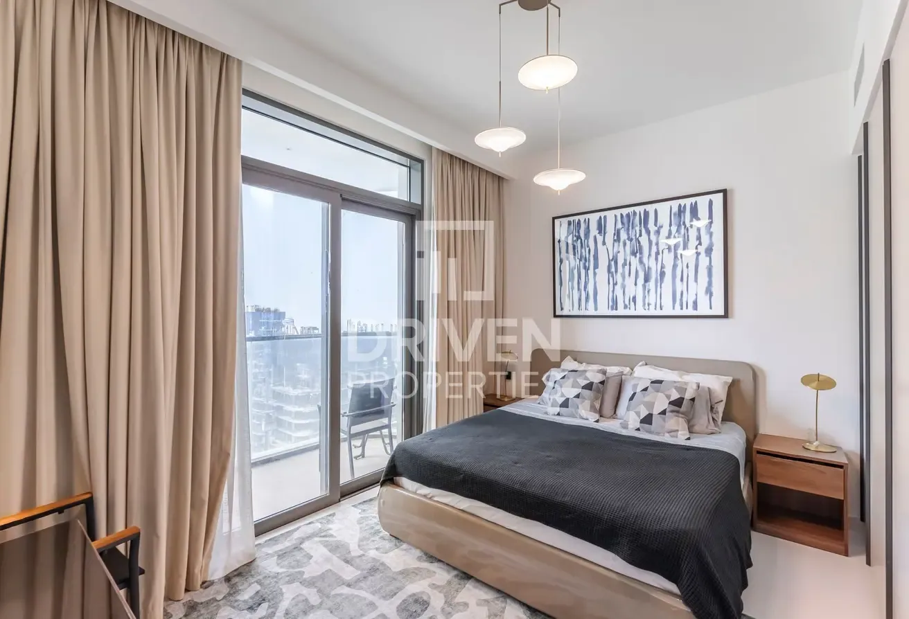 Ready to Move in | Partial Sea Views | Modern Apt