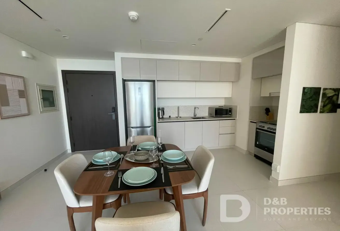 Premium 1 Bed | High Floor | Emaar Beachfront