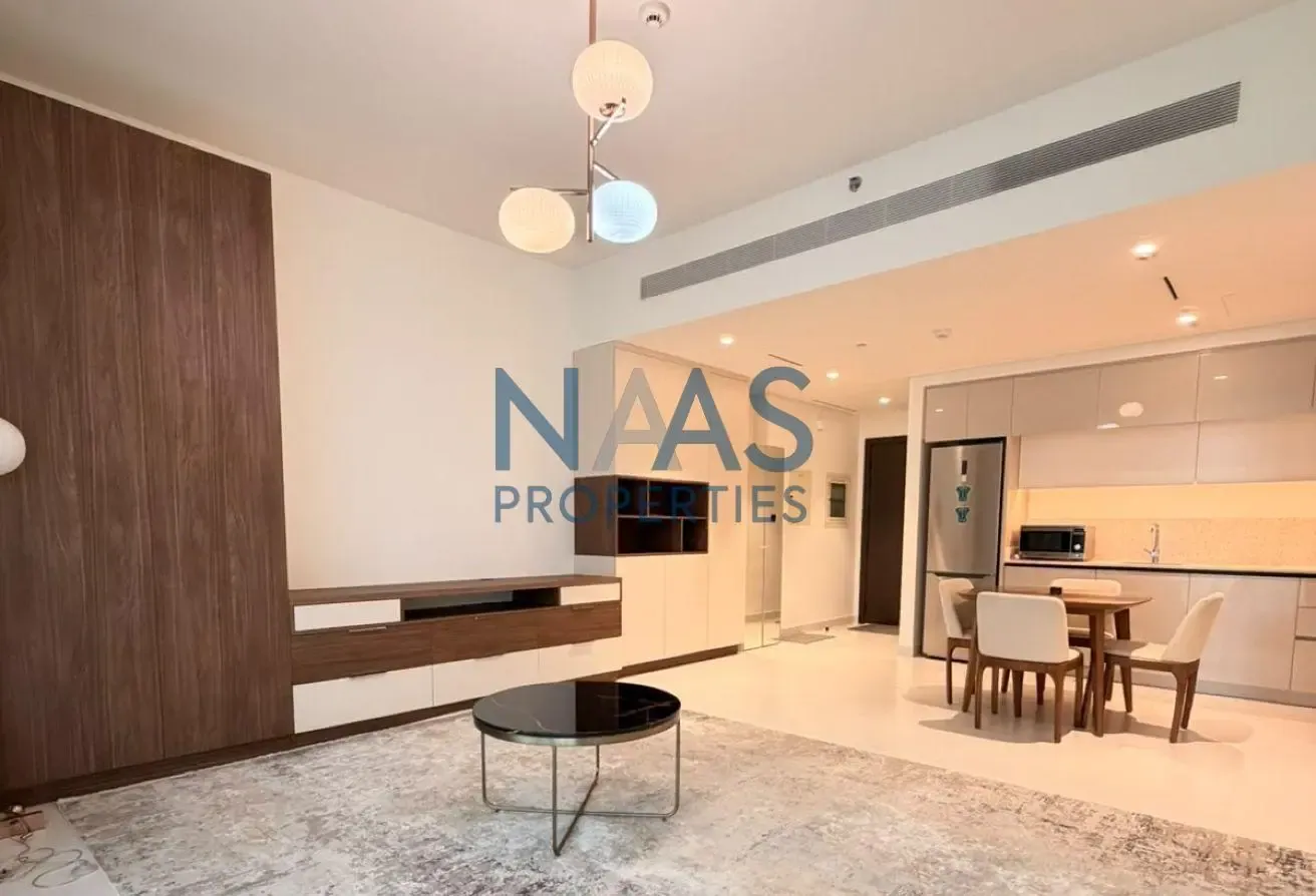 View of Water | Luxurious Apartment | Marina Vista