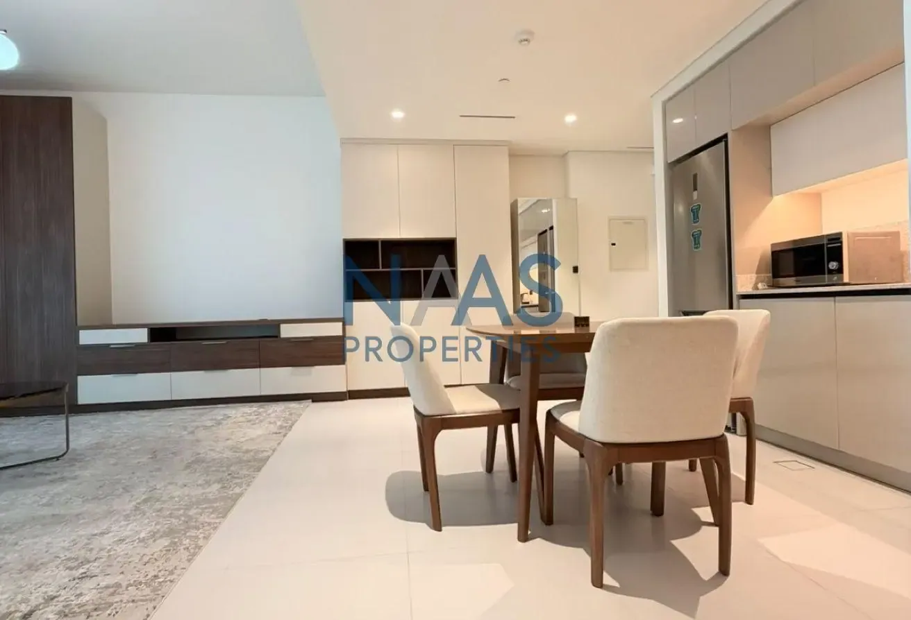View of Water | Luxurious Apartment | Marina Vista