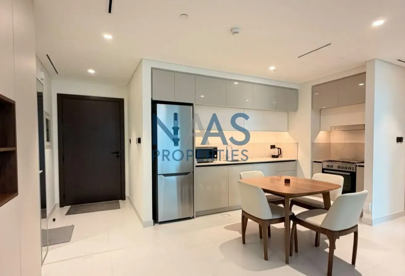 View of Water | Luxurious Apartment | Marina Vista