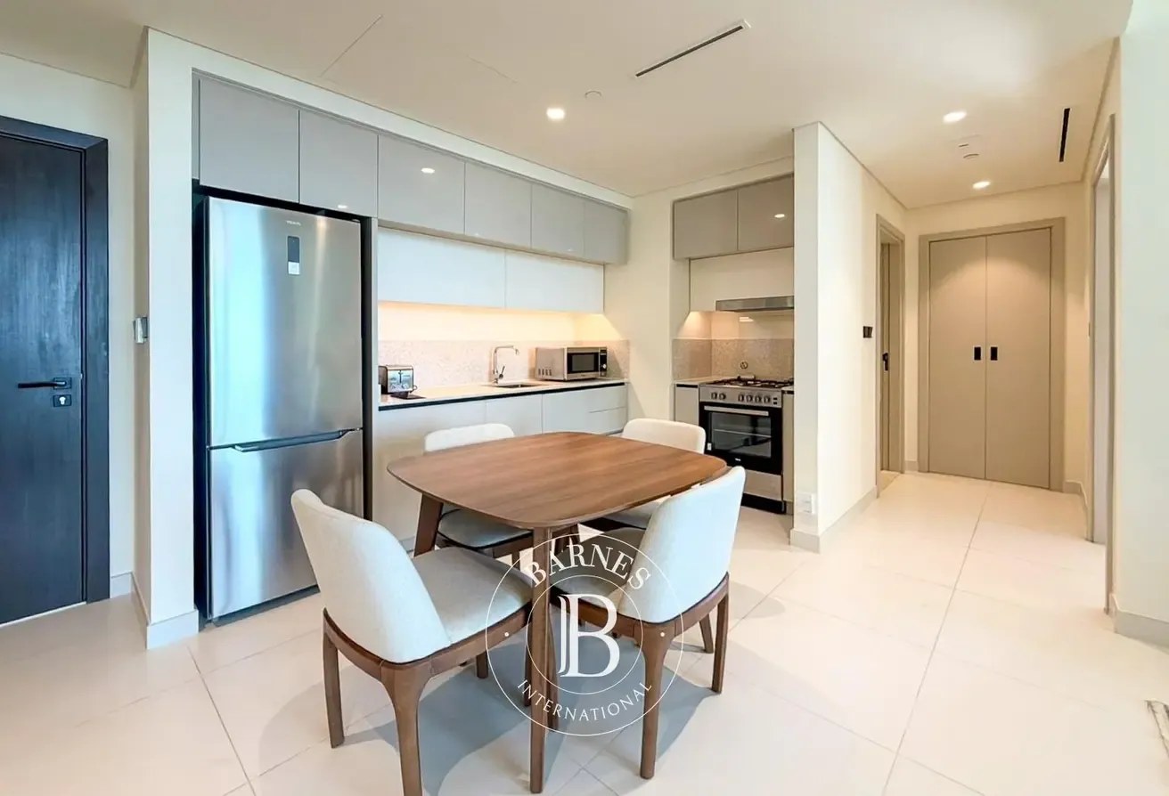 Low Floor | Vacant | Furnished
