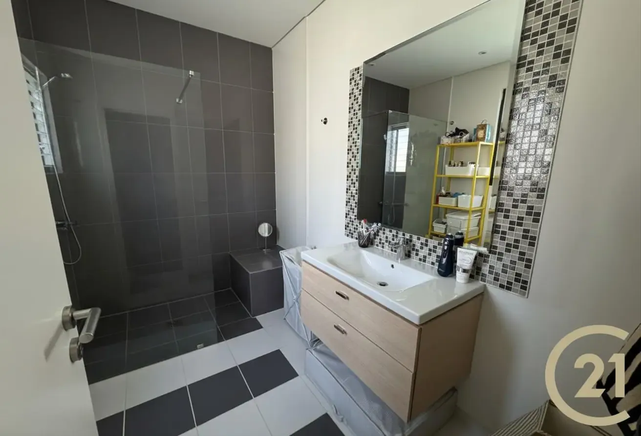 Partially Upgraded | Vacant May | Quiet Location