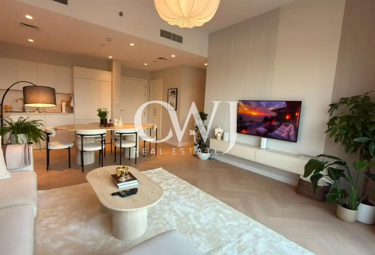 Full Park View | Fully Furnished | Upgraded