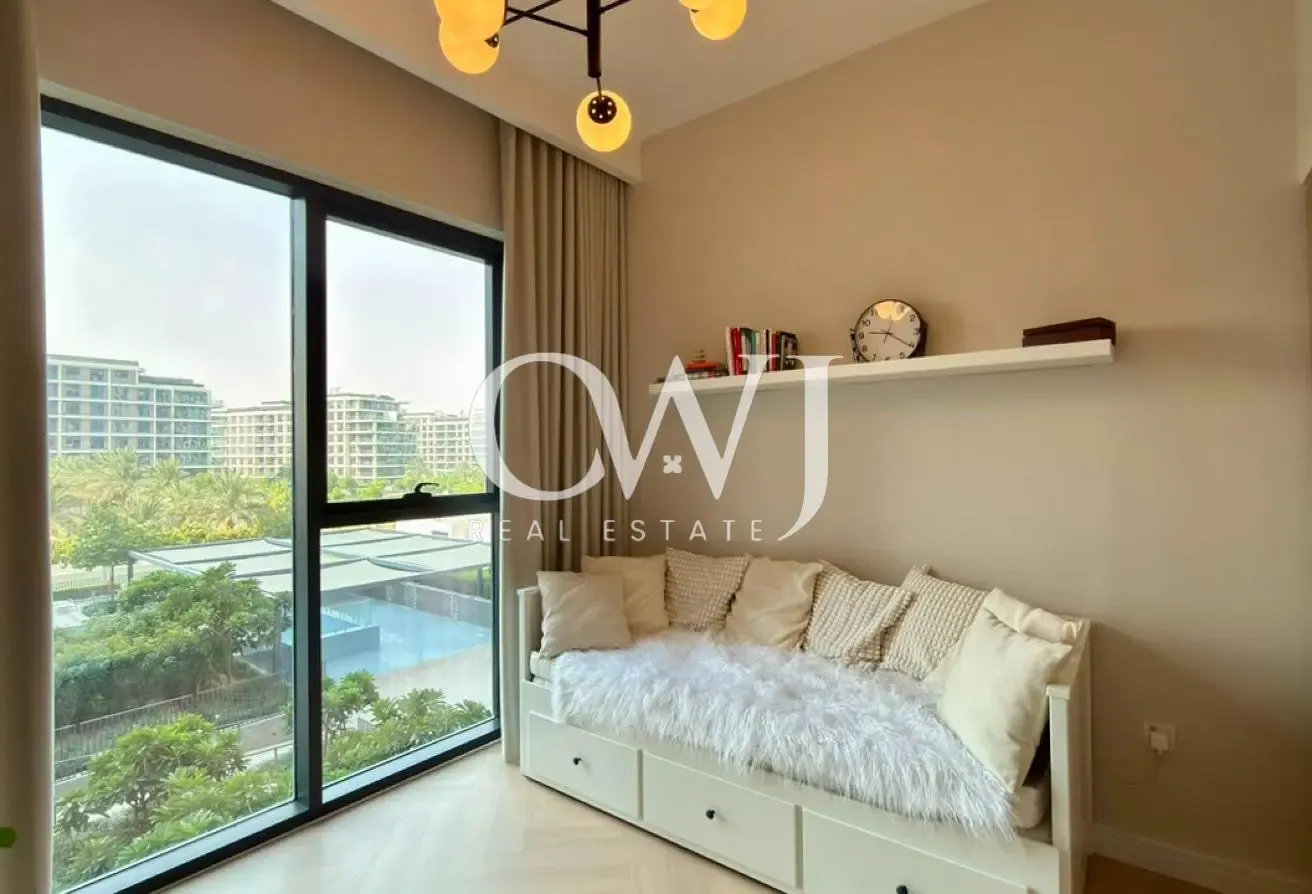 Full Park View | Fully Furnished | Upgraded