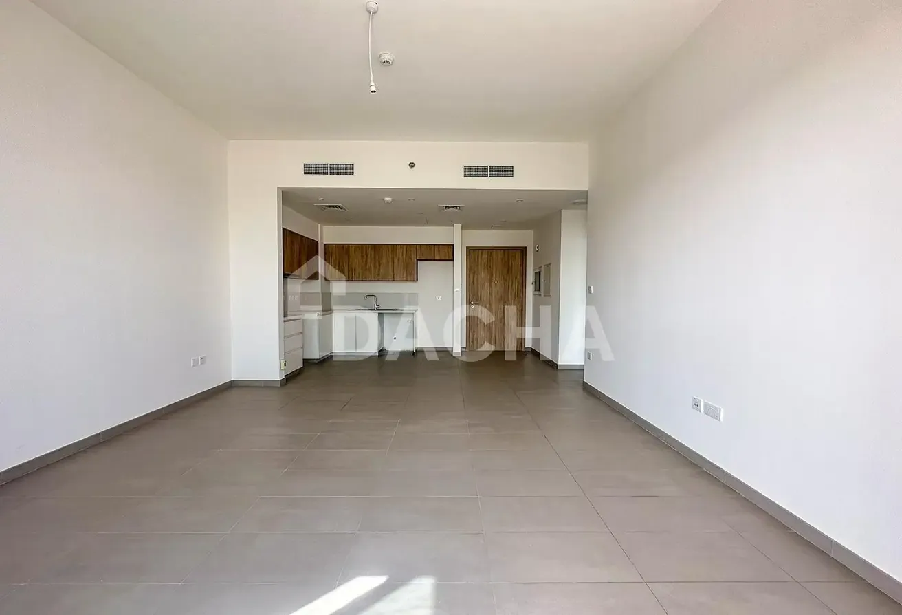 High Floor | Park View | Vacant