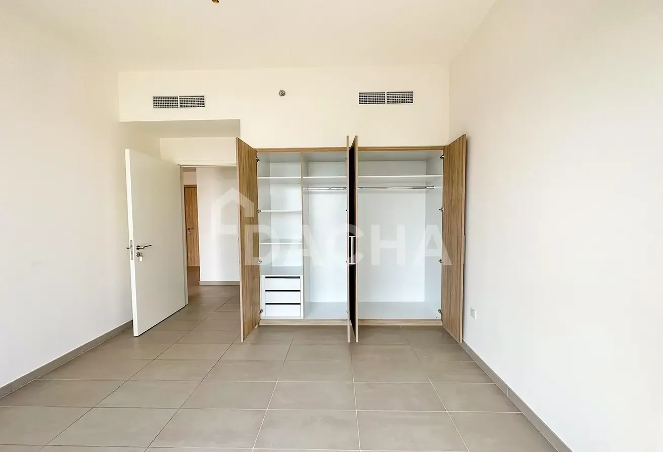 High Floor | Park View | Vacant