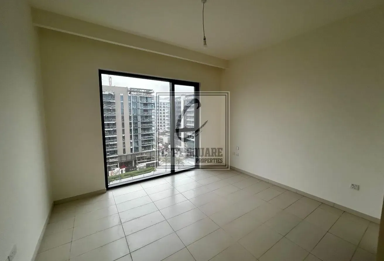 Vacant soon I Boulevard view I Spacious layout
