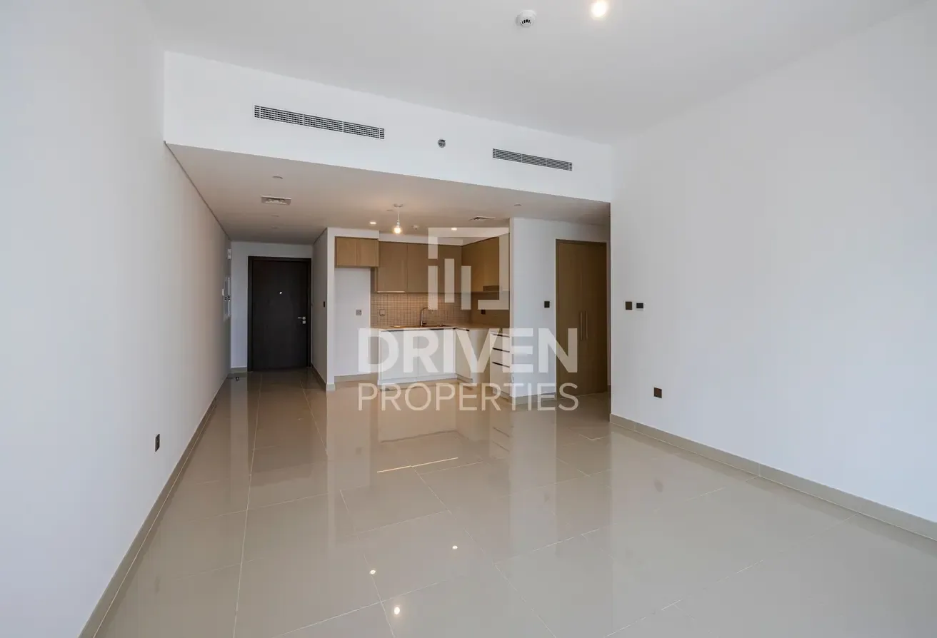 Exclusive Cozy Unit Overlooking Community Views