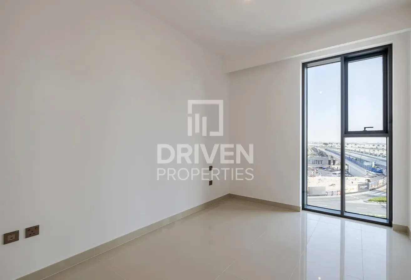 Exclusive Cozy Unit Overlooking Community Views