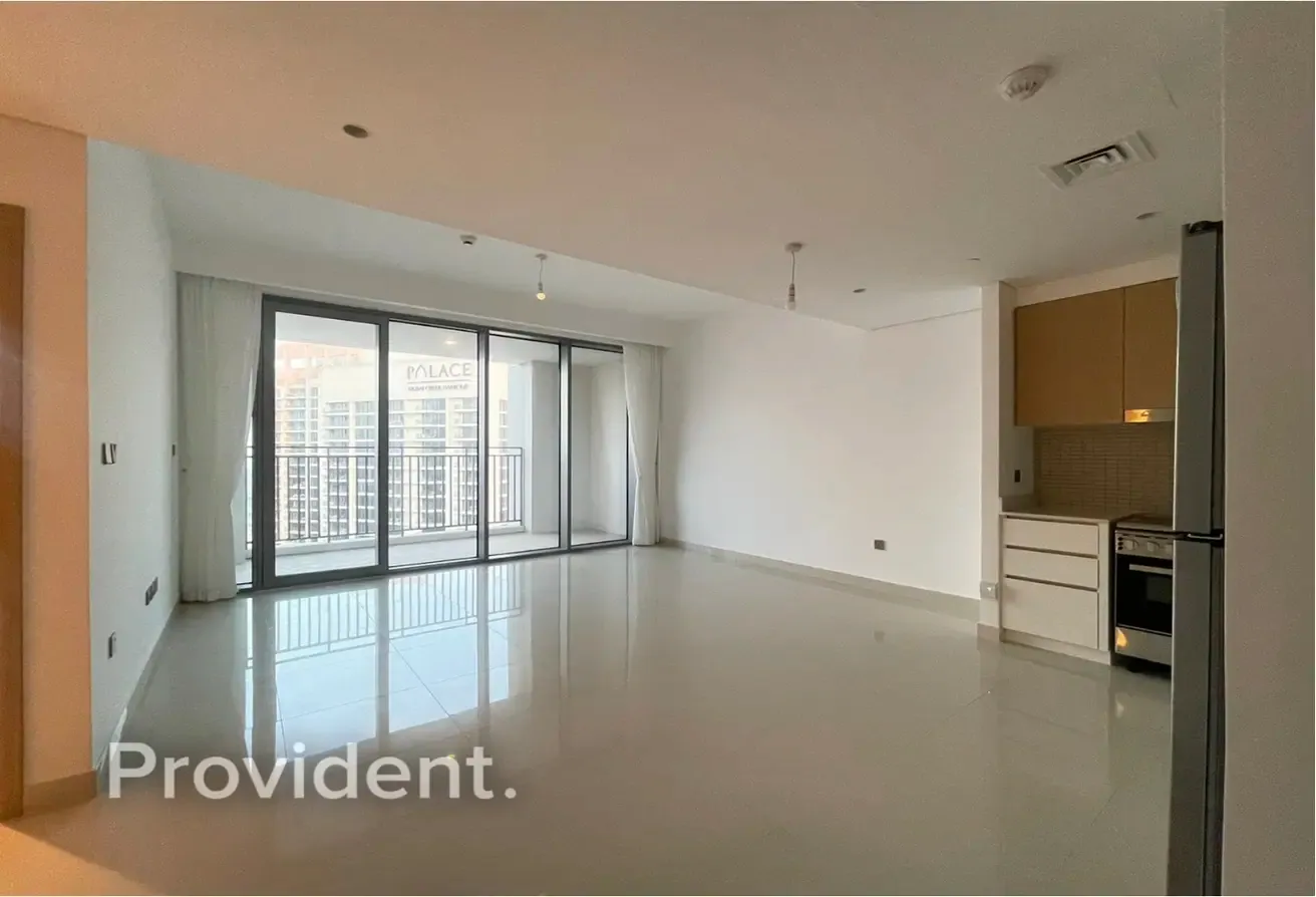 High Floor | Negotiable | Large Layout