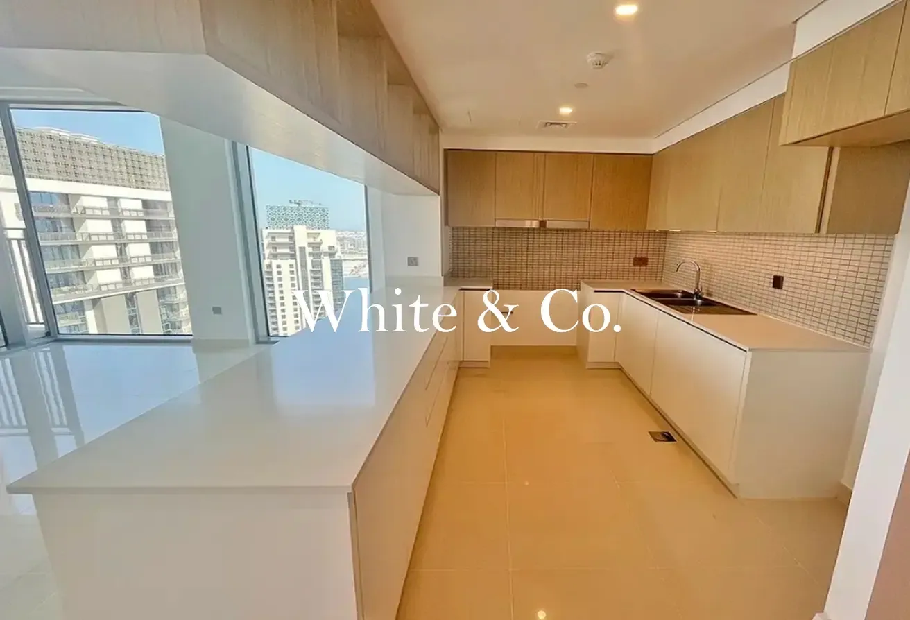 Full Burj View | Spacious 3 Bed|High Floor