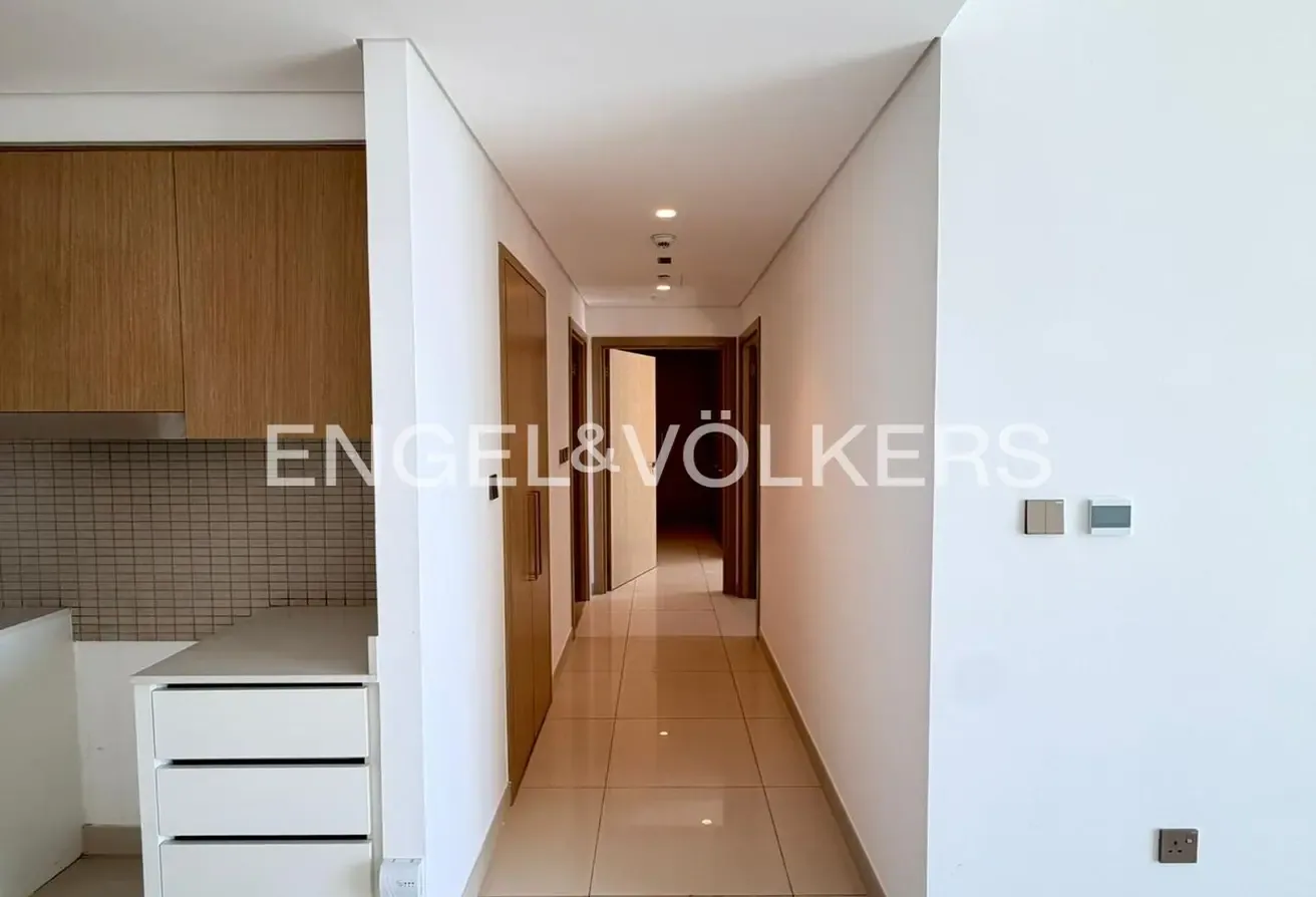 Low Floor | Motivated Seller | Vacant