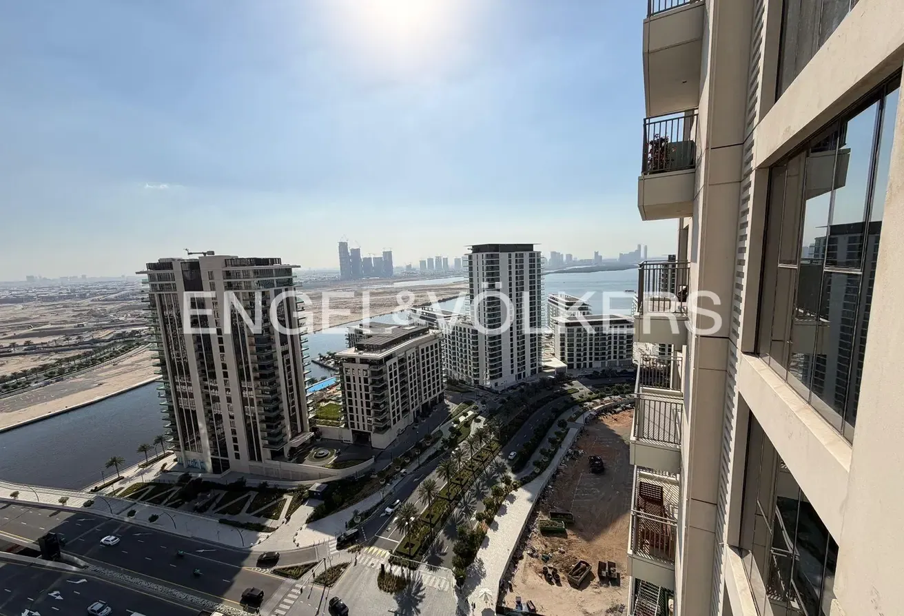 Higher Floor | Vacant | Water & Future Tower View