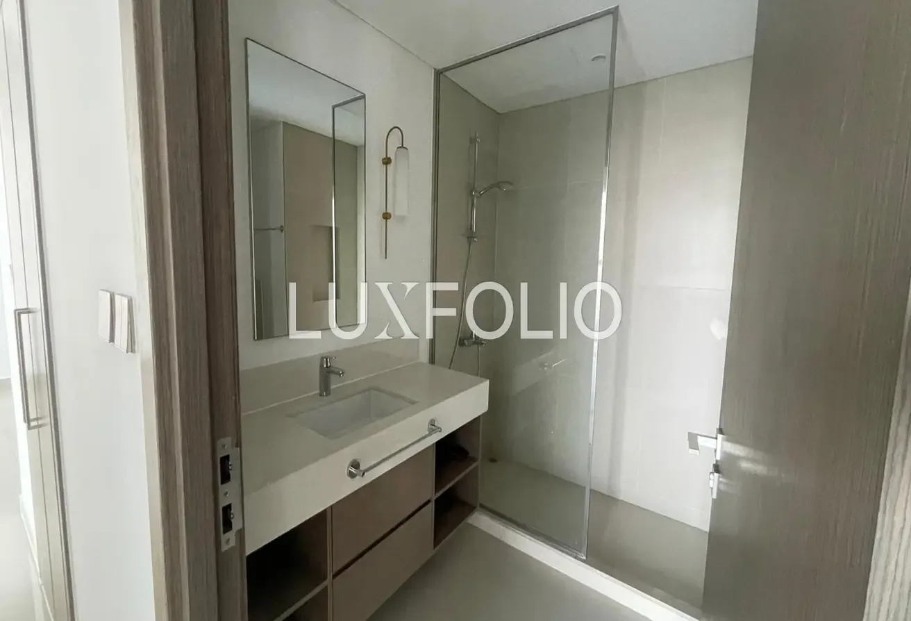 Vastu | High Floor | Vacant