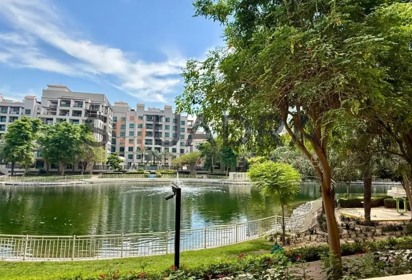 Well Maintained Unit | Fully Upgraded with Terrace