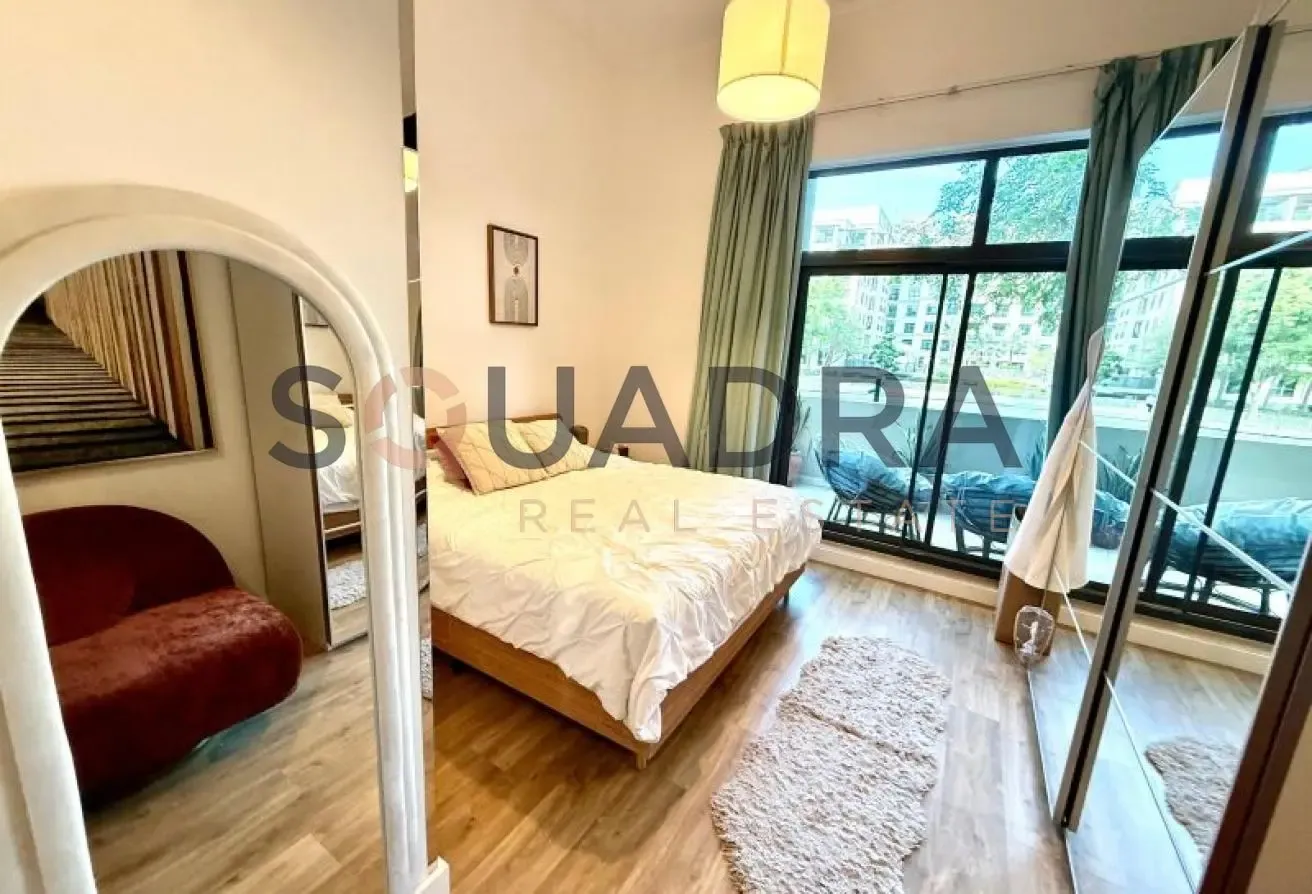 Well Maintained Unit | Fully Upgraded with Terrace