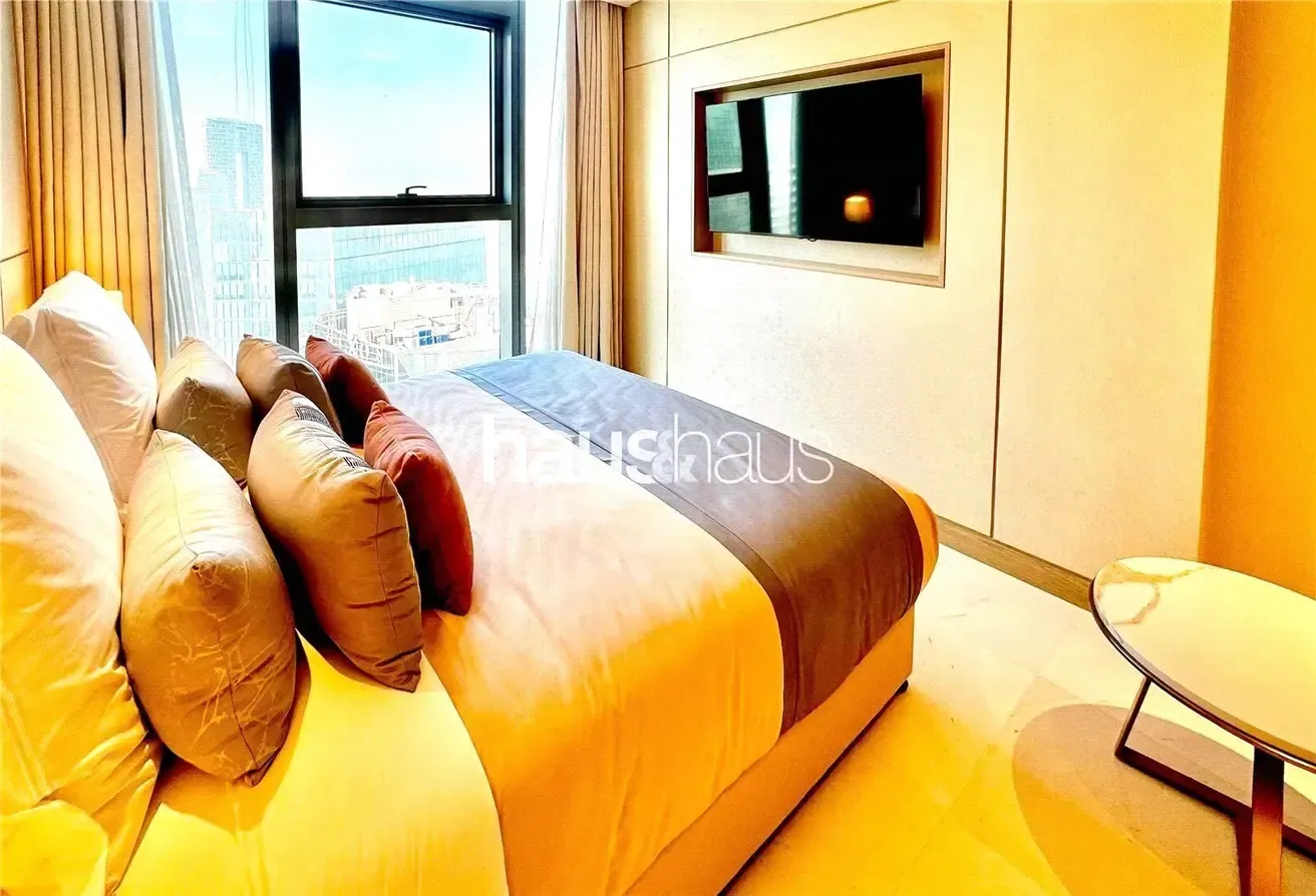 Private Pool | Large Layout | High Floor | Vacant