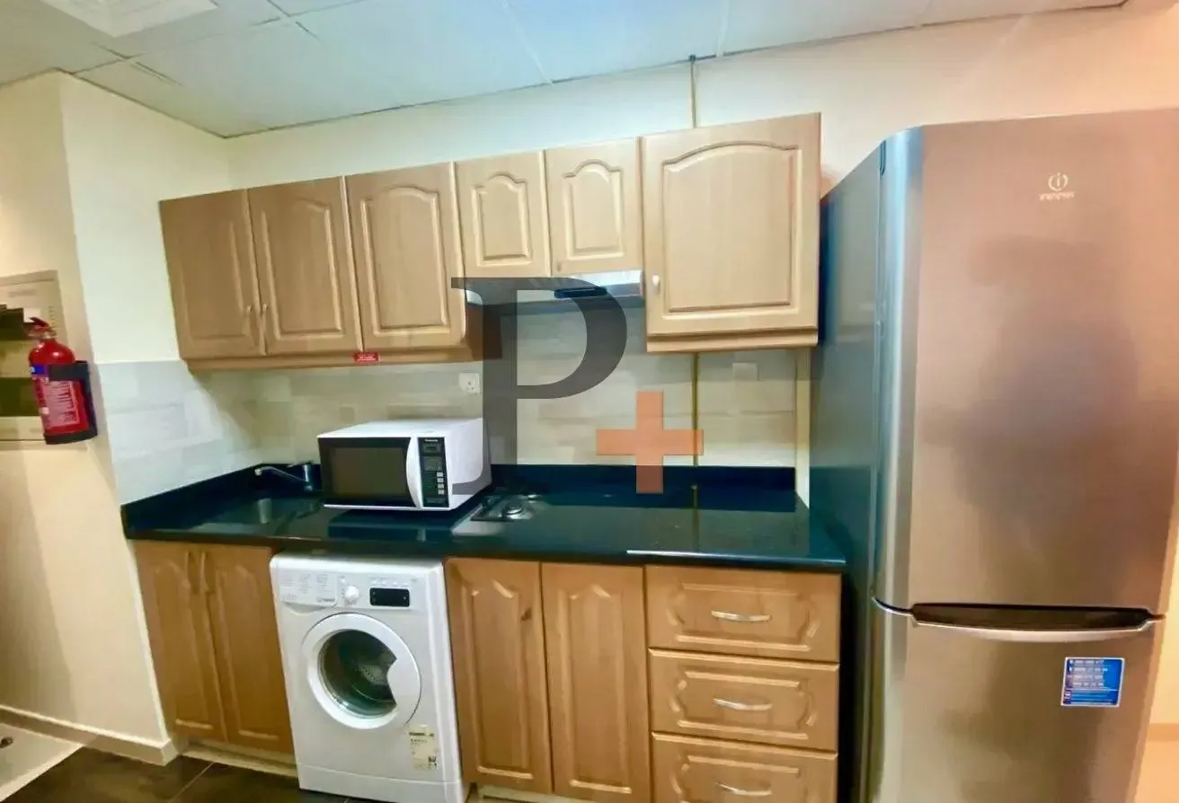 Spacious Unit | High Floor | Best  Investment