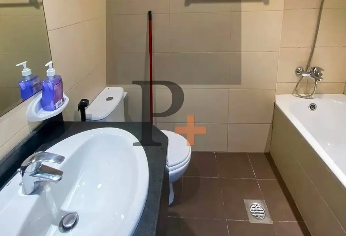Spacious Unit | High Floor | Best  Investment