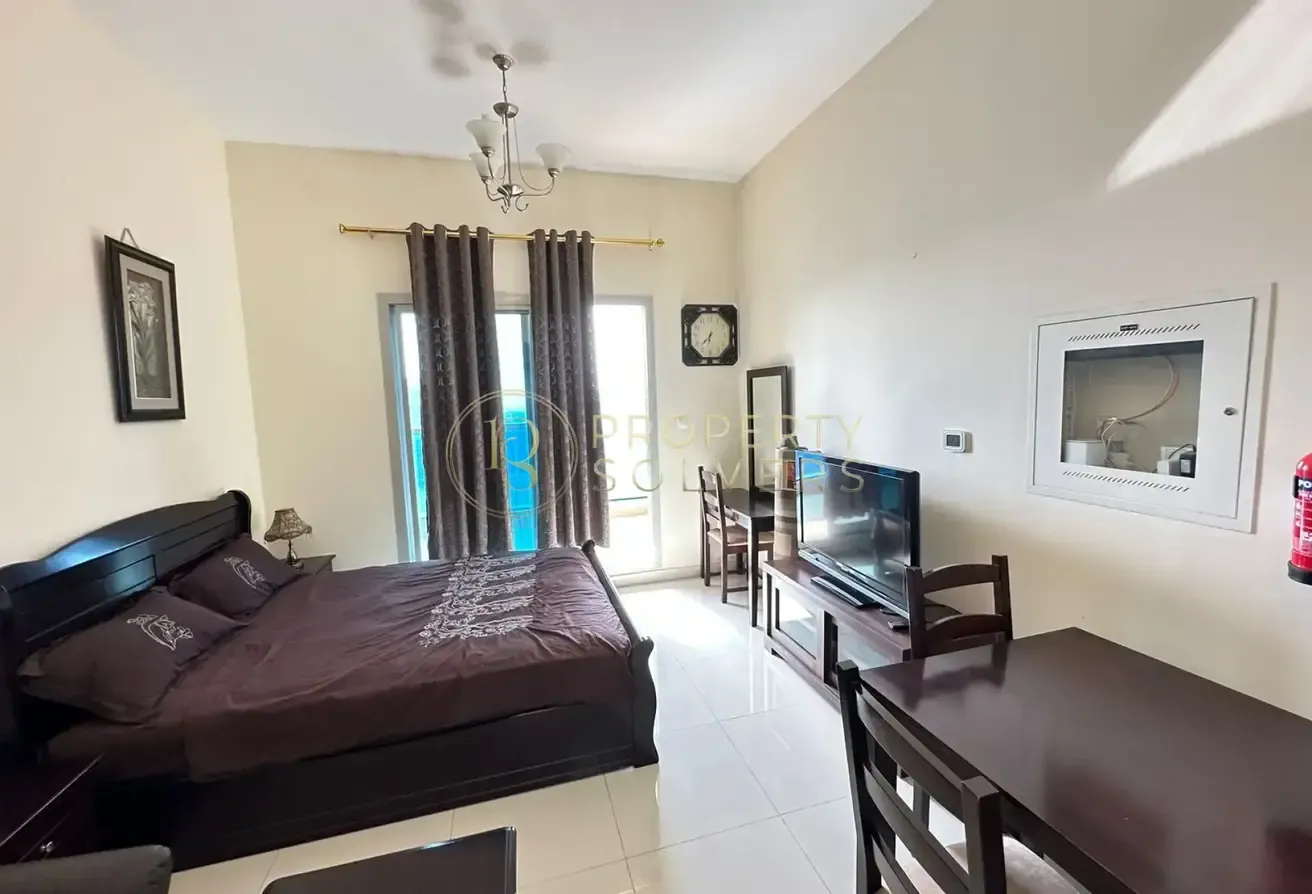 Canal View | Higher floor | Luxury Studio Layout