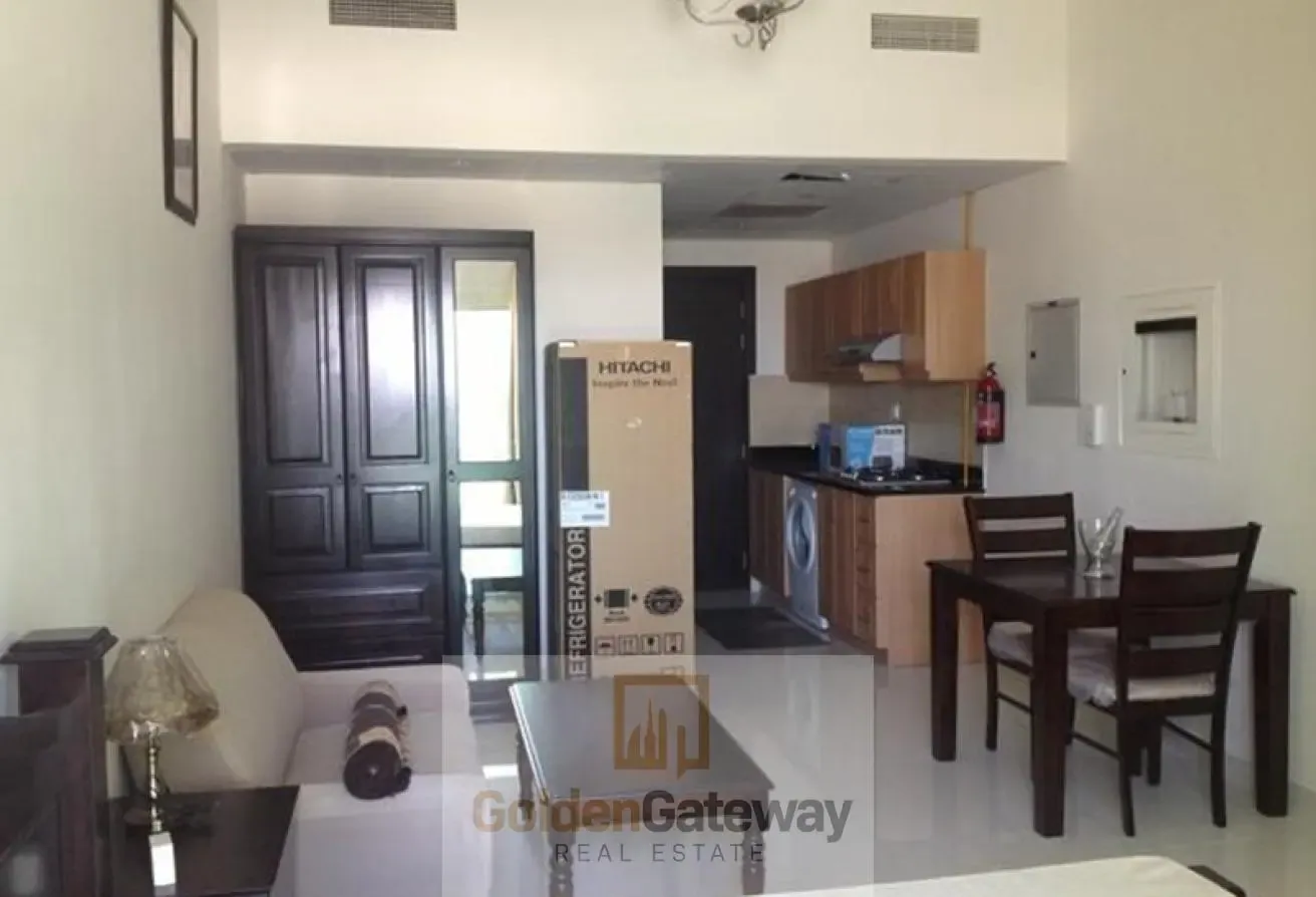 Spacious Unit | High Floor | Best Investment