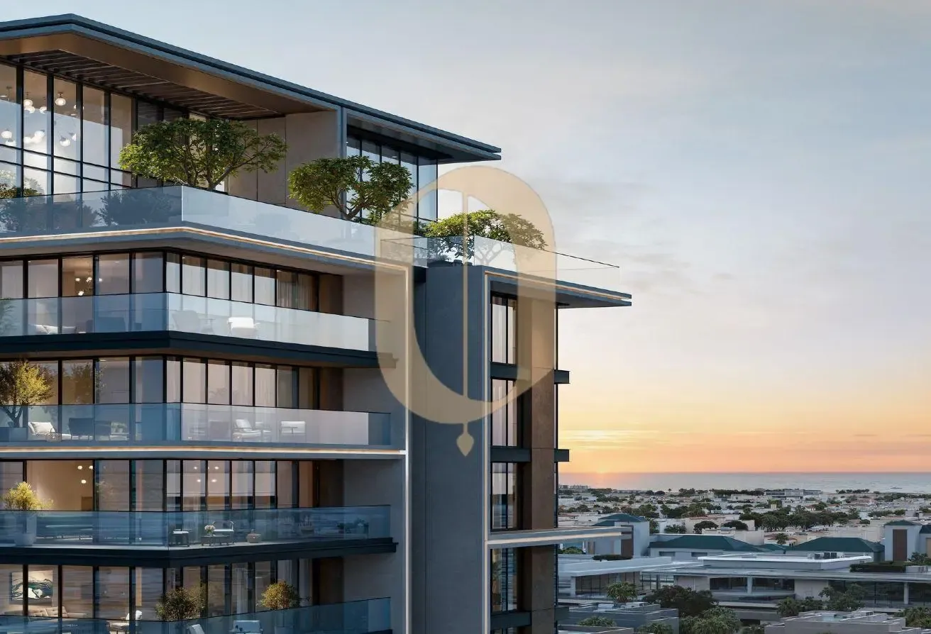 Rare 4BR Duplex |City Walk| Private 2-Level Living