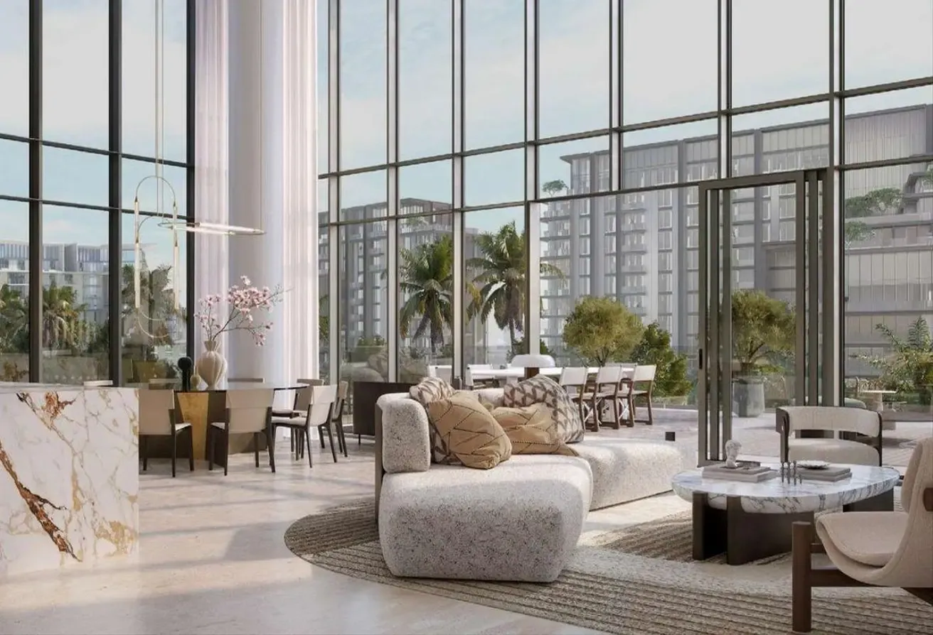 Urban Luxury | Lagoon View | Prime Location