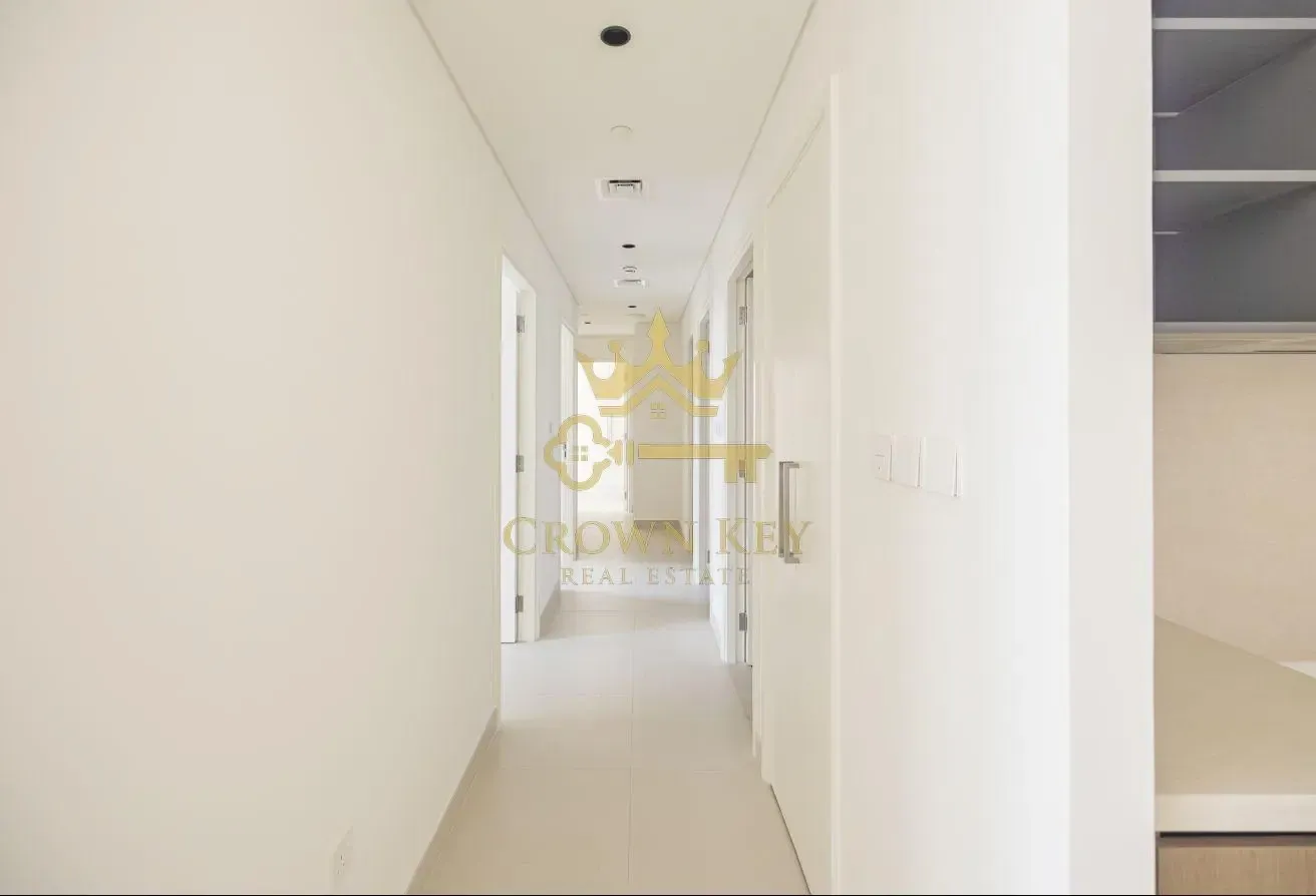 3BR+Maid | Burj Crown | Burj Khalifa View | Vacant