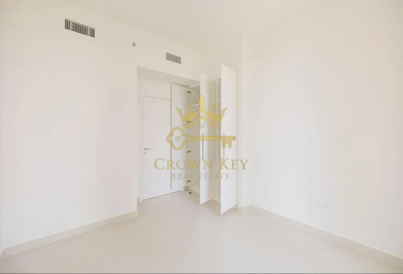 3BR+Maid | Burj Crown | Burj Khalifa View | Vacant