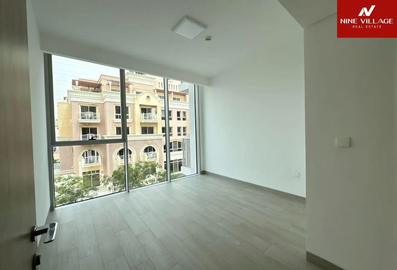 Elegant 3 BHK - Fully Furnished - Spacious Layout