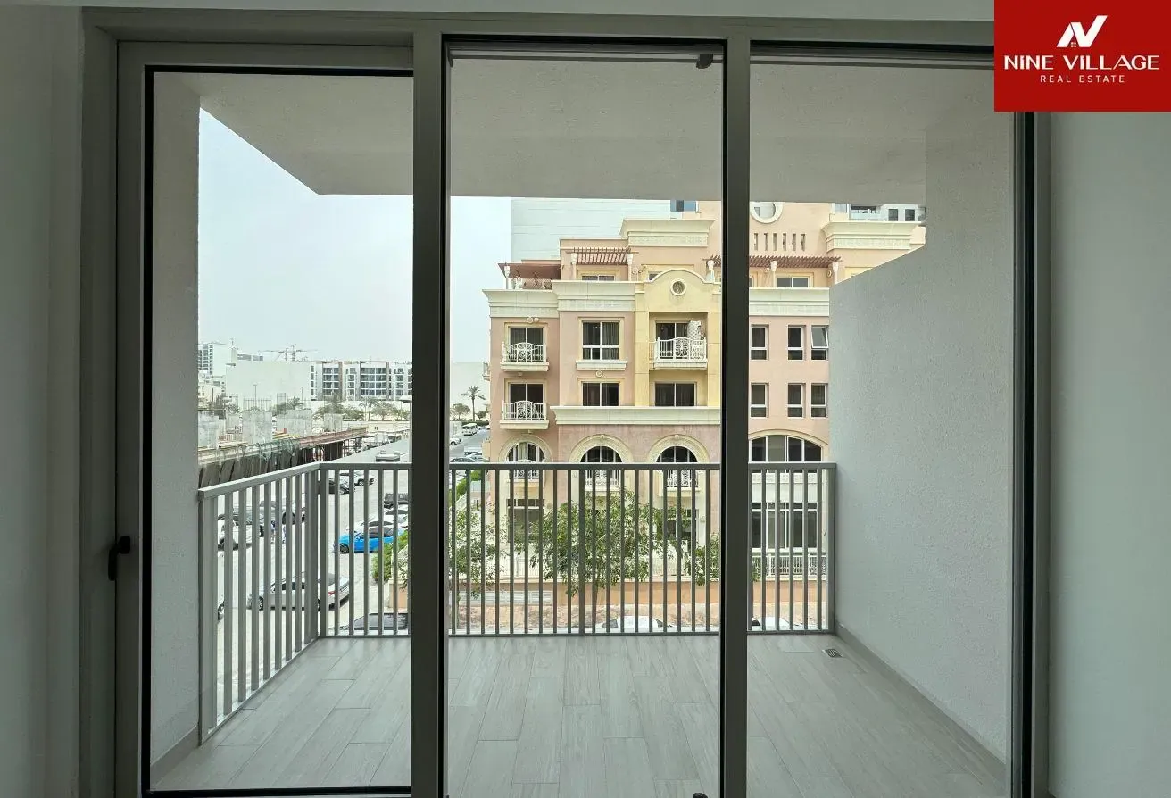 Elegant 3 BHK - Fully Furnished - Spacious Layout