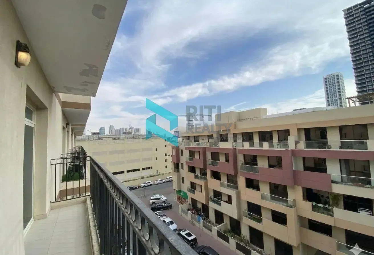 READY TO MOVE | BALCONY & TERRACE | BEST DEAL