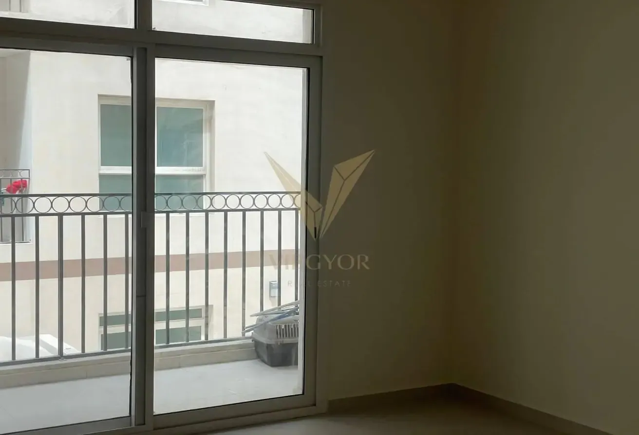 High ROI  Potential  Grand Studio in Sought After