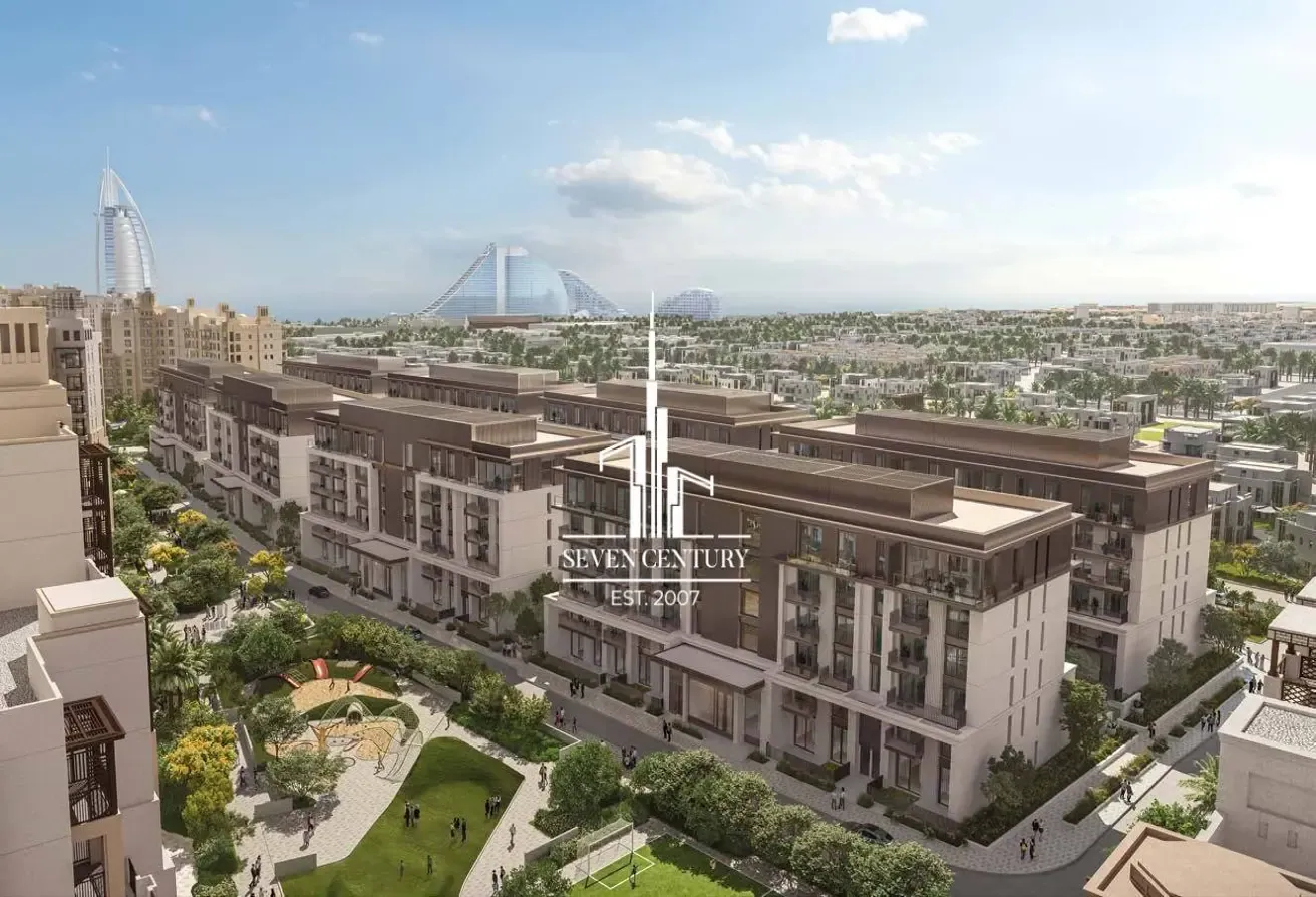 Luxury 2-Bedroom | Full Community & Facility View