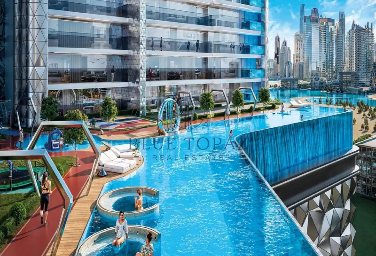 Fully Furnished | Lake/City View | Mid-High Floor