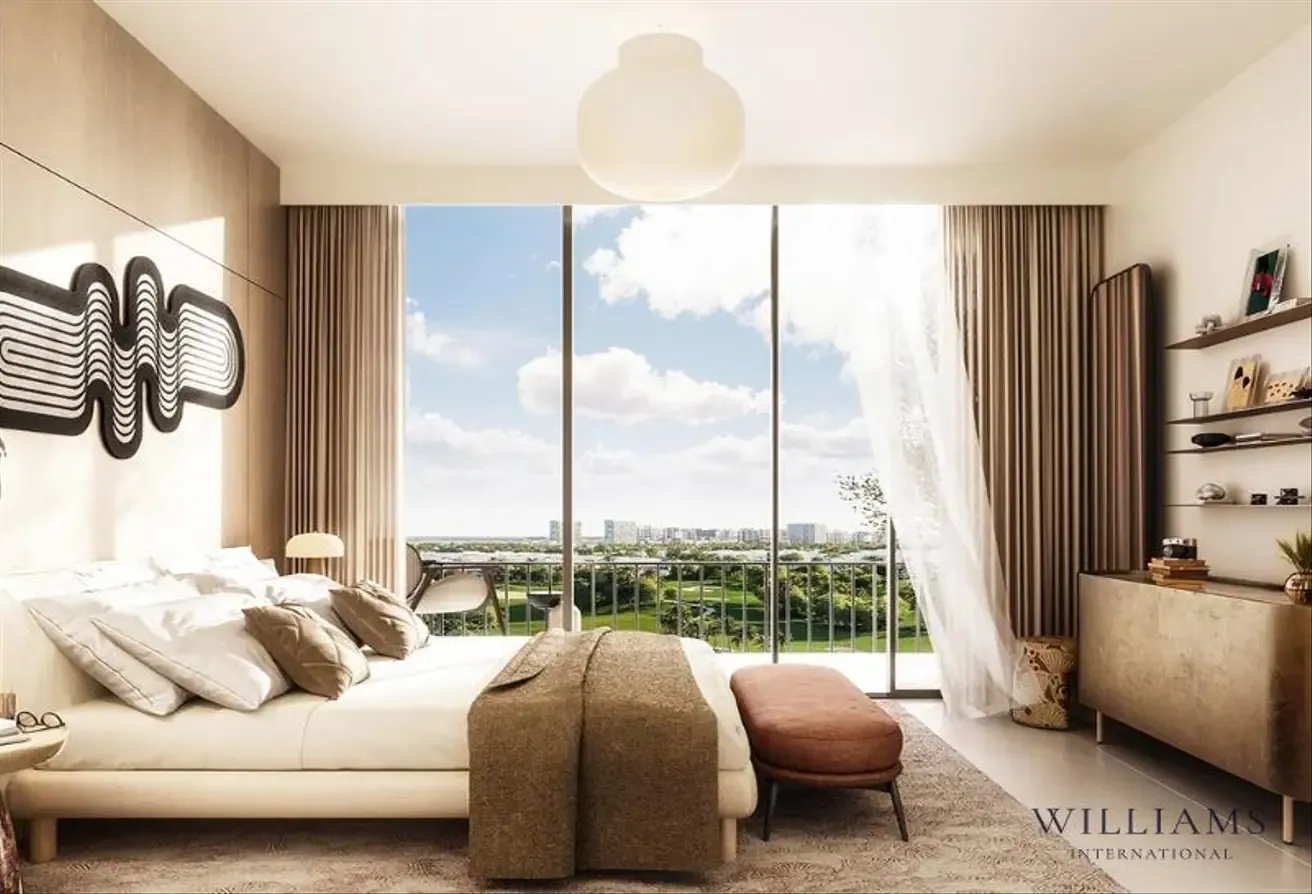 OP PRICE | LOW FLOOR | GOLF COURSE VIEW
