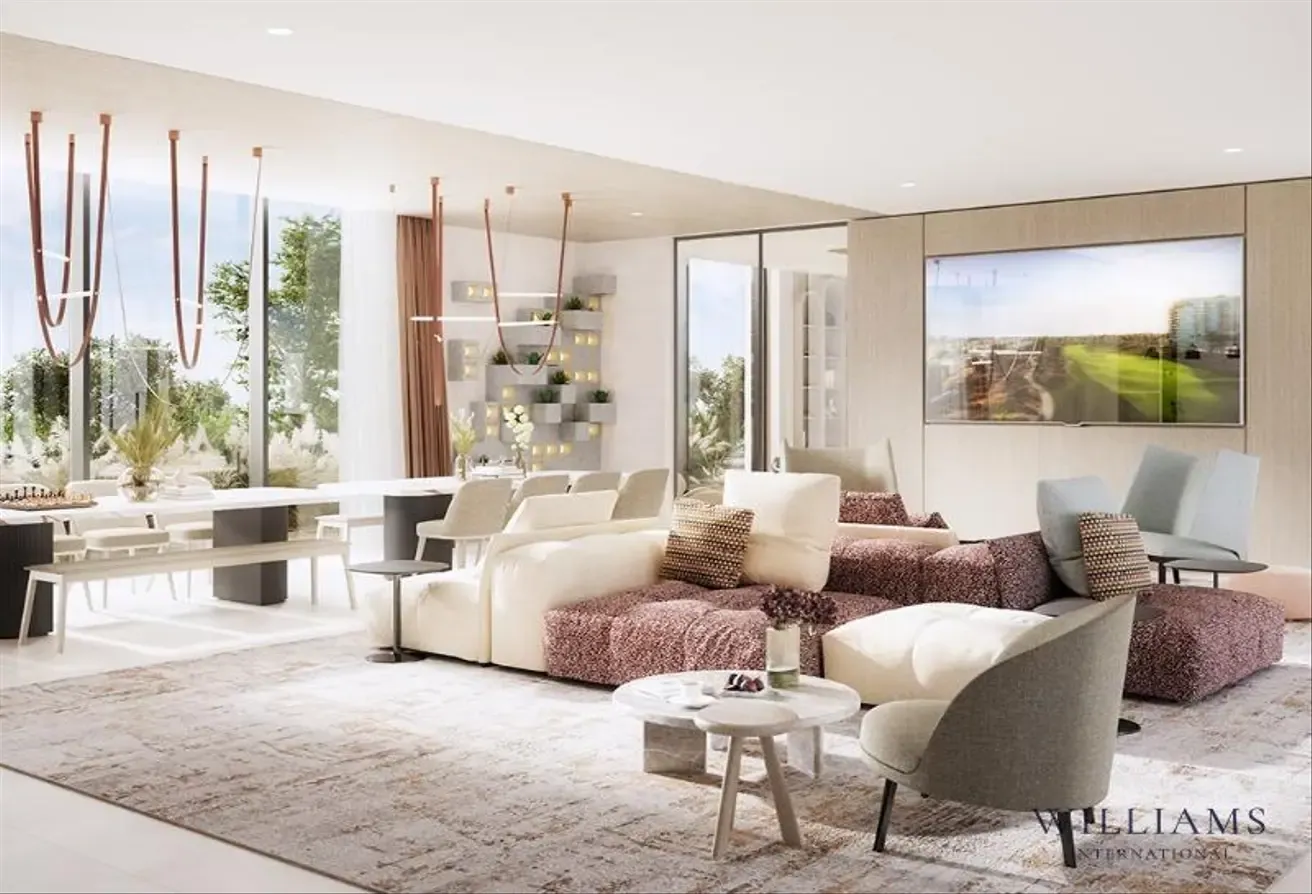 OP PRICE | LOW FLOOR | GOLF COURSE VIEW